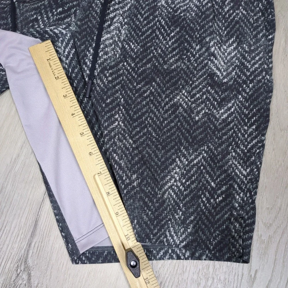 Lululemon T.H.E. Short Luxtreme 9